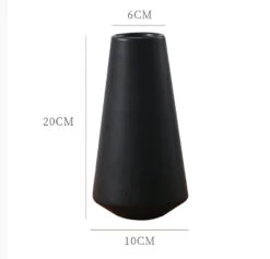 Ceramic Vase, Black/ White(Ceramic Vase Black White) -Weilai Concept 02 0b117910 6821 4db2 bd4d b1973457ad15