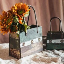 OX21 A Set Of Three Wood Handbags, Decoration(Ox21 A Set Of Three Wood Handbags Decoration)